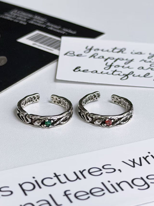 "NIGHTSHADE" VINE RING